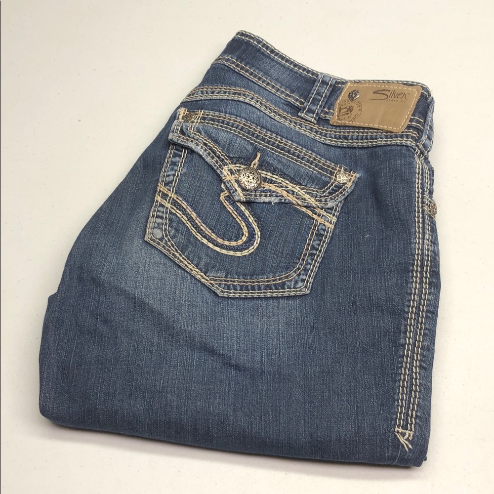 SILVER SUKI SURPLUS CAPRI JEANS 34x22 ⭐️